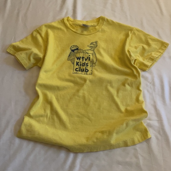 Vintage 80’s Sesame Street PBS WTVI Kids Club Tee - Picture 8 of 12